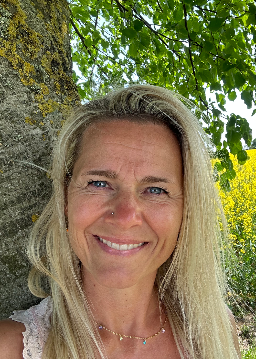 Bettina Møller - Din Familiebehandler